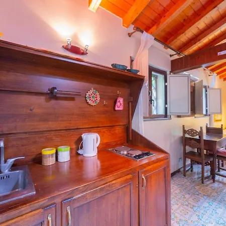 Etna Botanic Garden Apartment Mascalucia Exterior photo