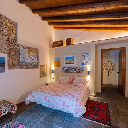 Etna Botanic Garden Apartment Mascalucia Exterior photo