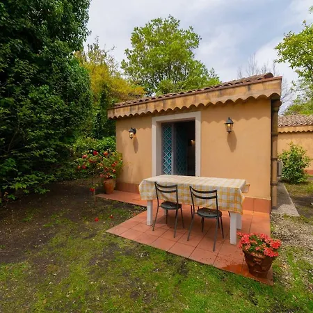 Etna Botanic Garden Apartment Mascalucia Exterior photo
