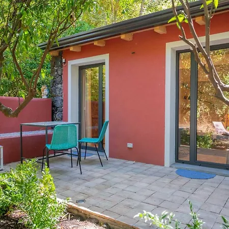 Etna Botanic Garden Apartment Mascalucia Exterior photo